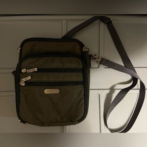 Crossbody with Pockets